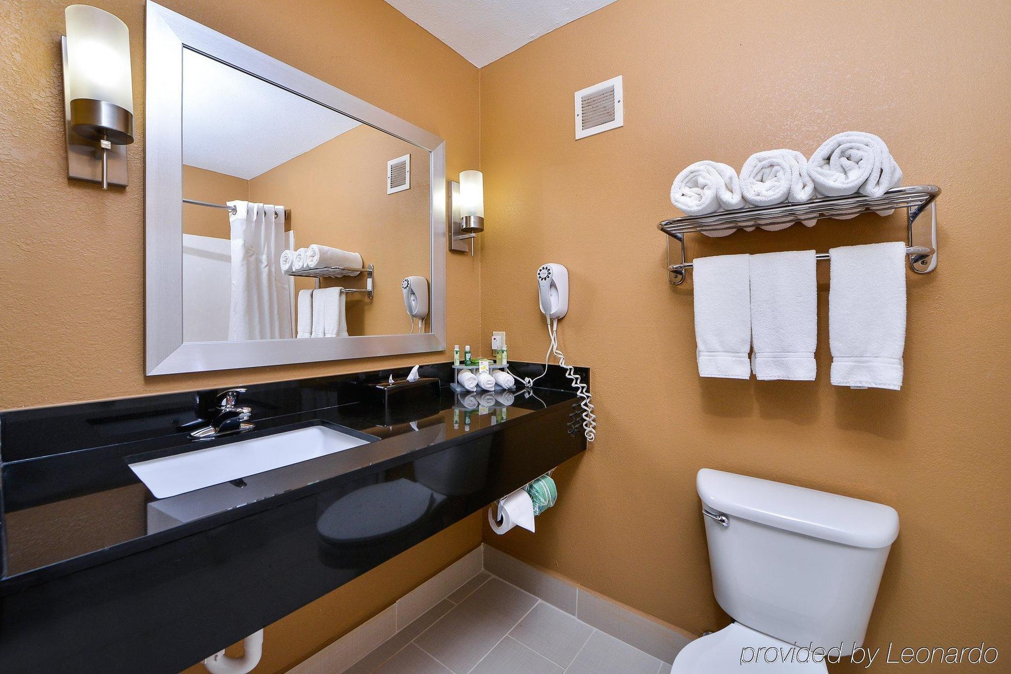 Holiday Inn Express Hotel And Suites Houston Kingwood Zewnętrze zdjęcie